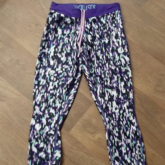 Lot of 2 Woman's Leggings Chicme Gray Patterned & Nike Purple Patterned Size Med - Picture 4 of 7